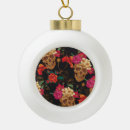 Search for skull ornaments Illustration