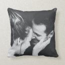 Search for photo pillows minimalist