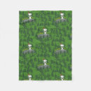 Search for beagle fleece blankets Snoopy