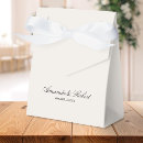Search for elegant wedding favor boxes Minimalist