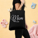 Search for new mom gifts For her