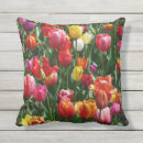 Search for outdoor pillows Pink