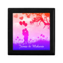 Search for romantic gifts Couple