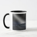 Search for alien mugs Illustration
