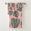 Search for green leaves bath towels Monstera