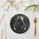 Search for halloween skeleton plates Scary