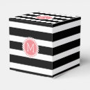 Search for pink and white striped favor boxes Geometric