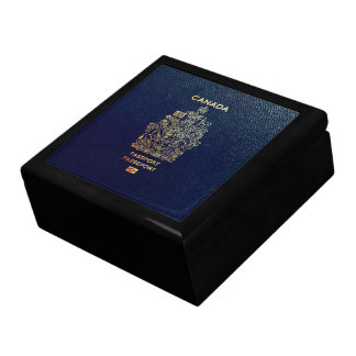 [100] Canadian Passport Cover Gift Box