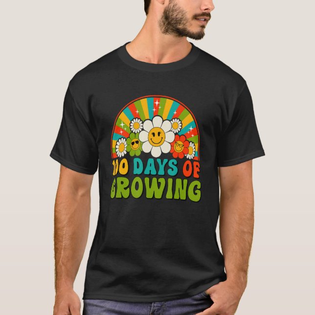 100 Days Of Growing Retro Teacher Kids Happy 100th T-Shirt (Front)