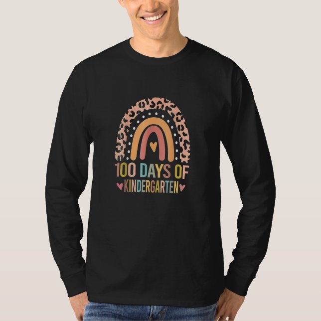 100 Days Of Kindergarten Back To School Teacher Ra T-Shirt (Front)