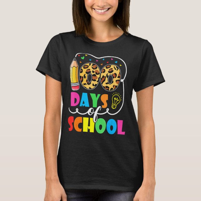 100 Days Smarter Happy 100th Day Of School Student T-Shirt (Front)
