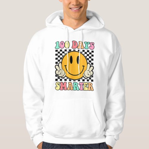 100 Days Smarter Smile Face 100th Day Of School Te Hoodie