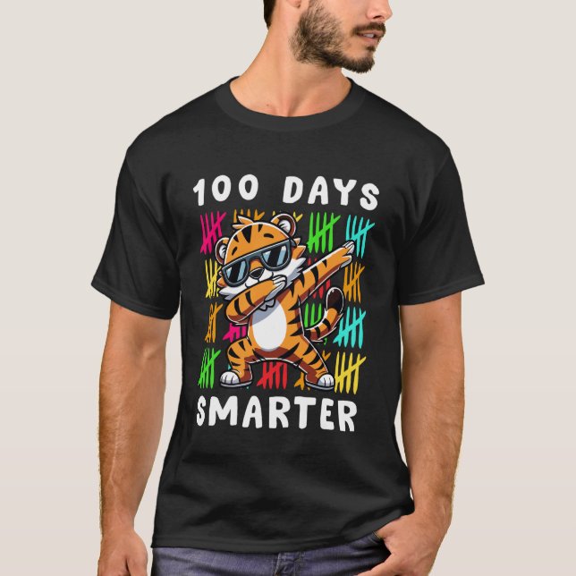 100 Days Smarter Tiger Dabbing 100th Day of School T-Shirt (Front)