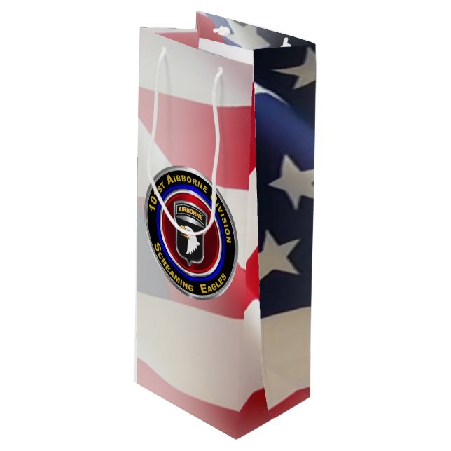 101st Airborne Division Screaming Eagles Wine Gift Bag (Front Angled)