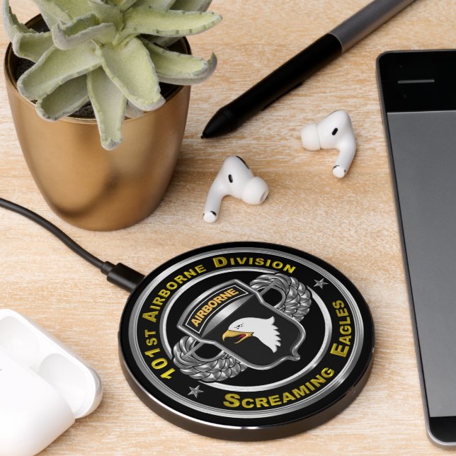 101st  Airborne Division  Wireless Charger (Desk 2)