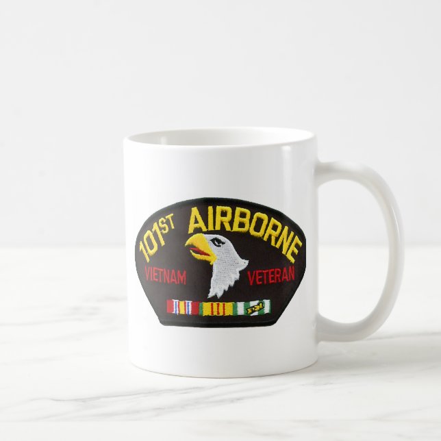 101st Airborne Vietnam Veteran Coffee Mug (Right)
