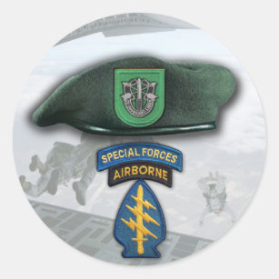 10th Special forces Green Berets veterans flash St Classic Round Sticker