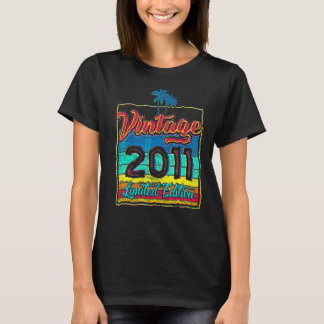 11 Year Old Birthday Vintage 2011 T-Shirt