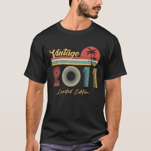 11 Year Old Vintage 2011 Limited Edition 11th T_Shirt