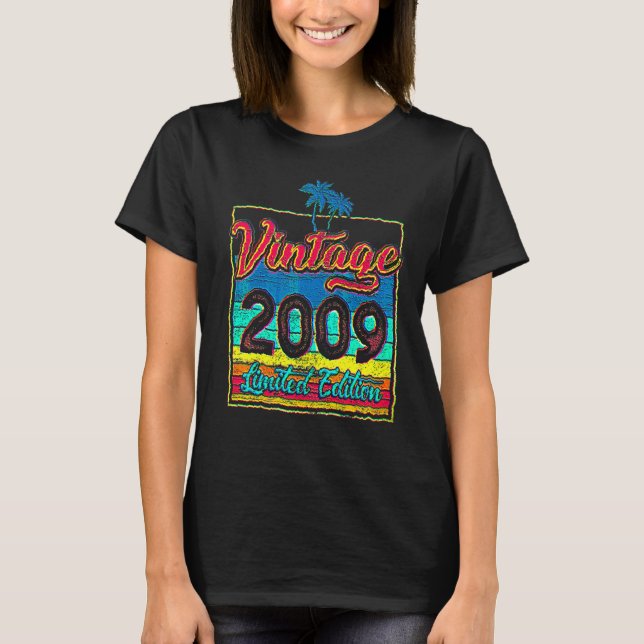 13 Year Old Birthday  Vintage 2009 T-Shirt (Front)