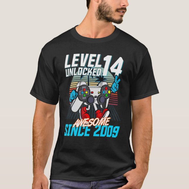 14th Birthday Gaming Level 14 Unlocked Awesome Sin T-Shirt (Front)