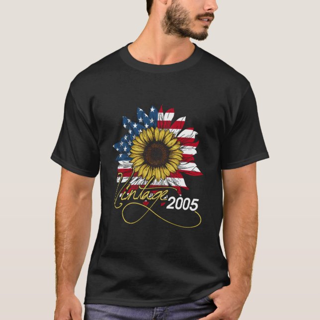 15Th Born In 2005 American Flag T-Shirt (Front)