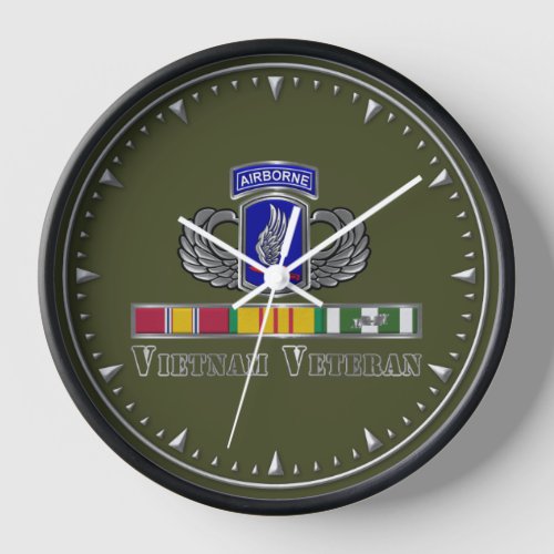 173rd Airborne Brigade Vietnam Veteran  Clock