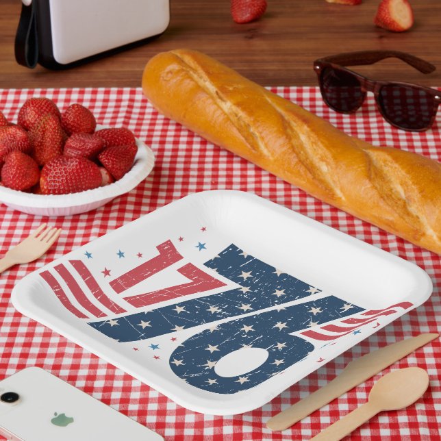 1776  PAPER PLATES (Picnic)