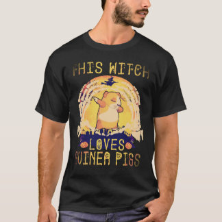 17 This Witch Loves Guinea Pigs Halloween T-Shirt