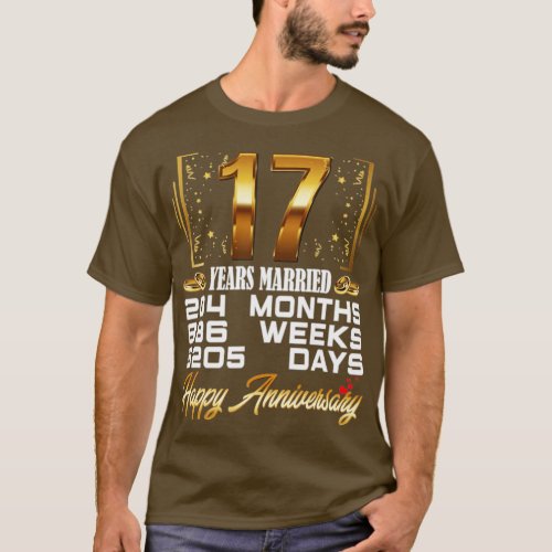 17 Years Married Funny 17Th Wedding Anniversary T_Shirt