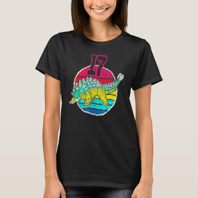 17th Birthday I Ankylosaurus Magniventris I Family T-Shirt (Front)