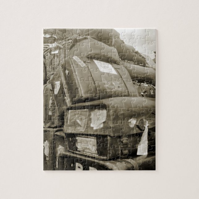 1890's TRAVEL LUGGAGE TEAMSTER WAGON SUITCASE Jigsaw Puzzle (Vertical)