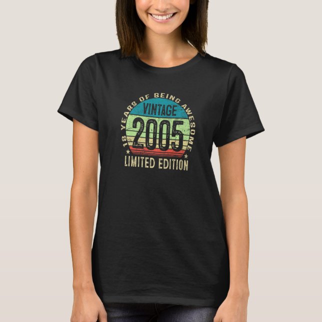 18 Year Old  Boys Girls Teen Vintage 2005 18th Bir T-Shirt (Front)