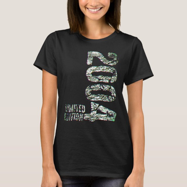 18th Birthday Boys Girls 18 Years Bday   Year 2004 T-Shirt (Front)
