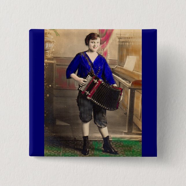 1920s young lady accordionist button (Front)