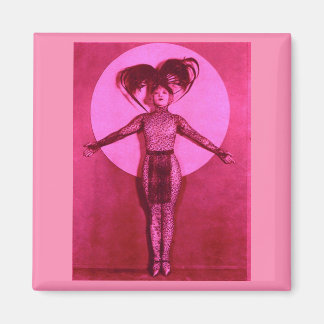 1922 oddball movie star get-up - pink magnet
