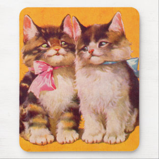 1930s adorable floofy kittens mouse pad