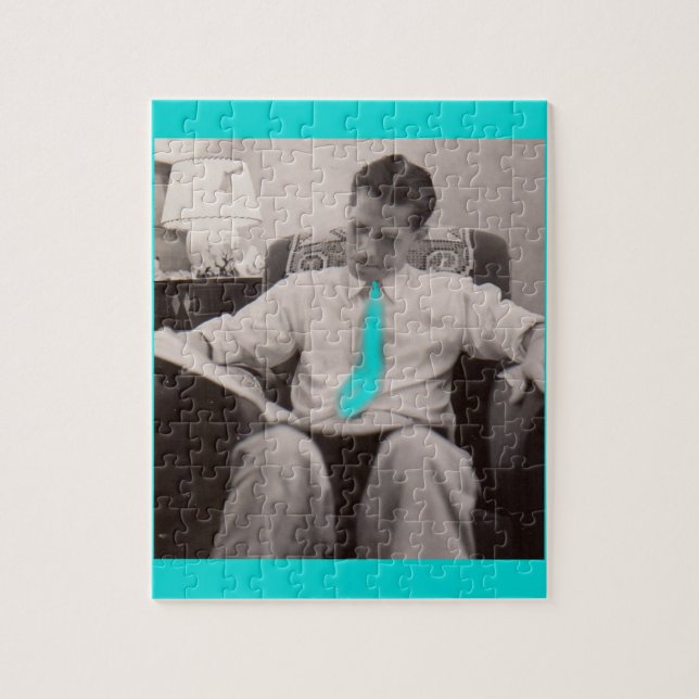 1930s reading the paper jigsaw puzzle (Vertical)