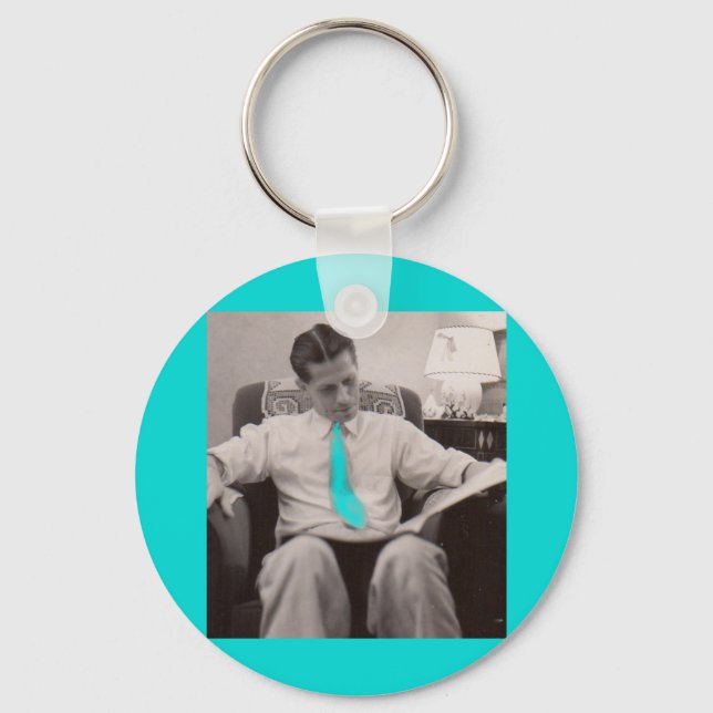 1930s reading the paper keychain (Front)