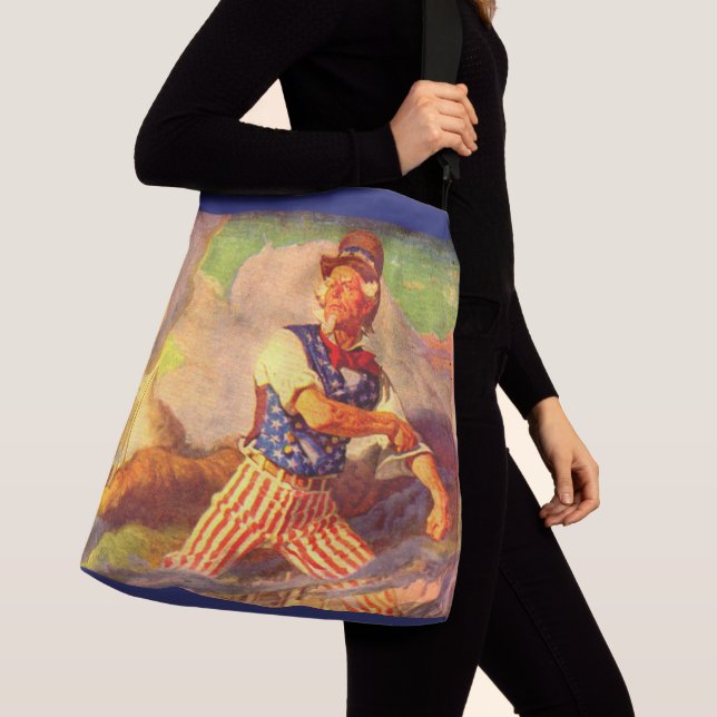 1940s heroic Uncle Sam rolls up his sleeve Crossbody Bag (Close Up)