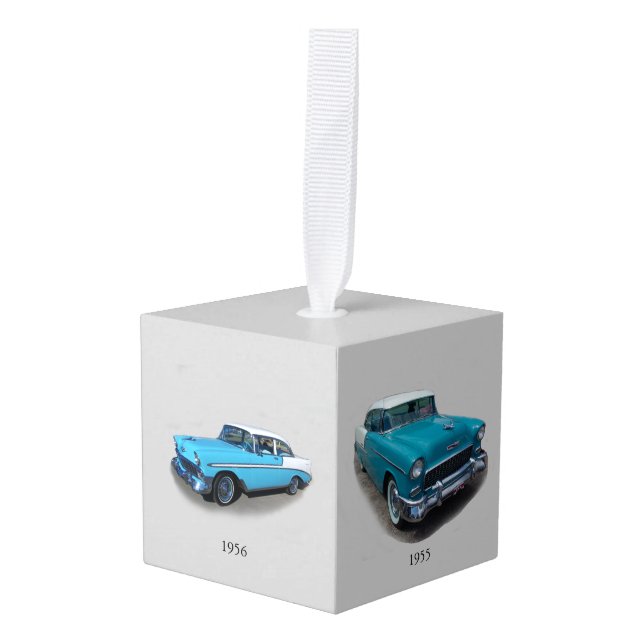 1950's classic car cube ornament (Front Angled)