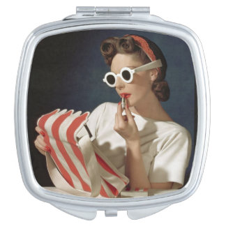 1950s fashion photo compact mirror