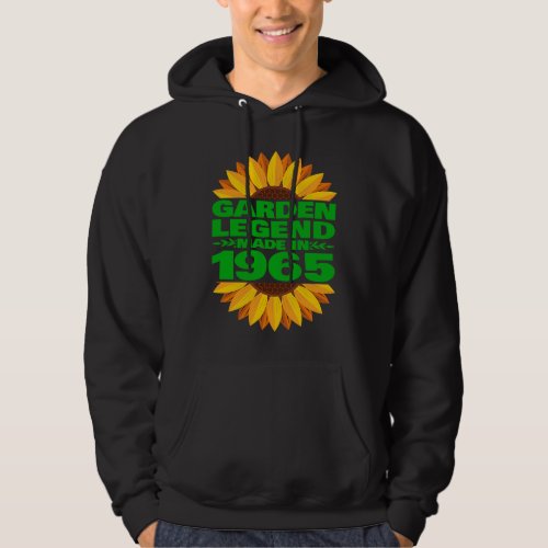 1965 Birthday  Vintage 1965 Garden Legend Made In Hoodie