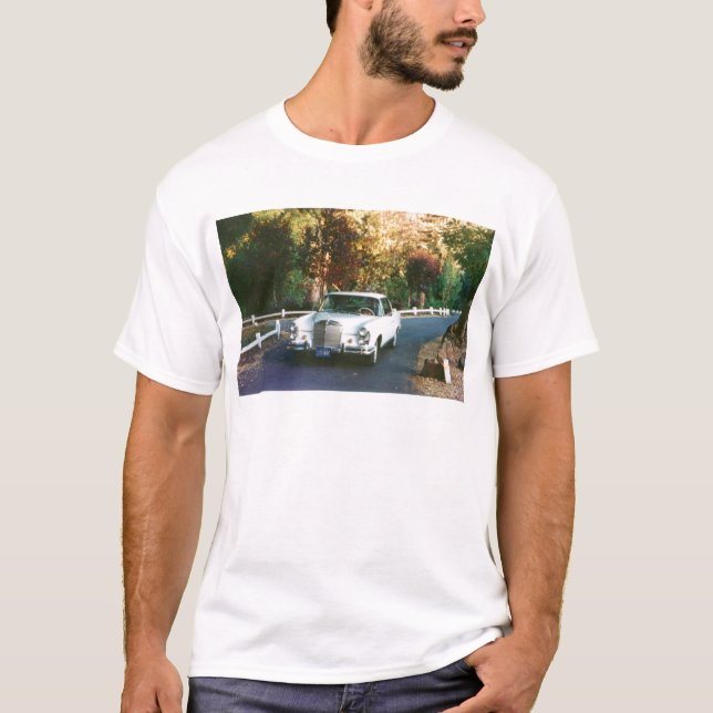 1965 Mercedes-Benz 220SEb coupe T-Shirt (Front)