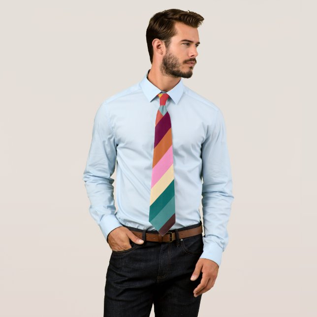 1970s Peaks Neck Tie (In Situ)