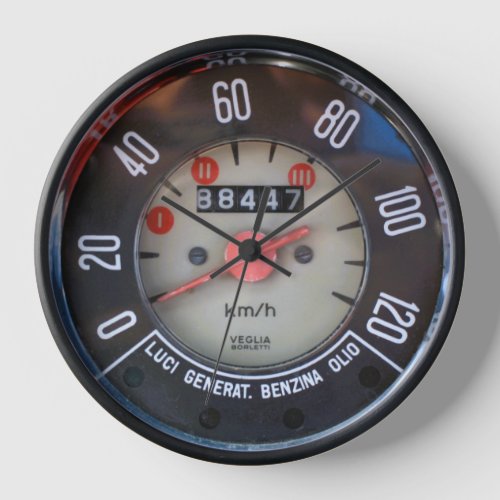 1973 Classic Italian Sports Car Speedometer Clock