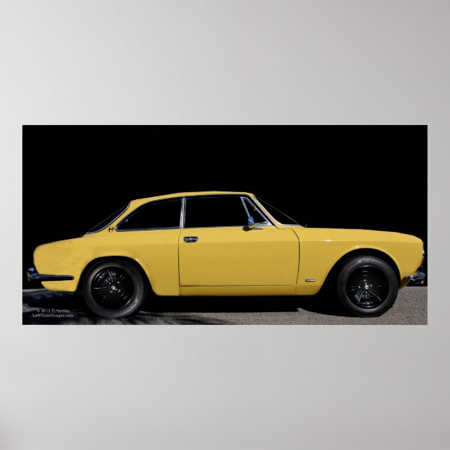 1974 Alfa Romeo 2000 GTV iNiEZiONE Poster (Front)