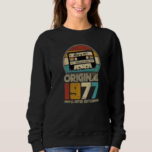 1977 Vintage Birthday Retro  Men Woman Sweatshirt