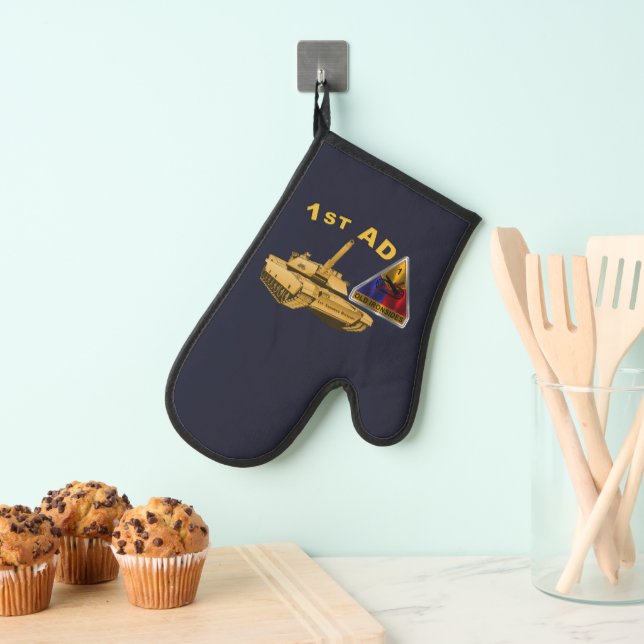 1st Armored Division  Oven Mitt (Insitu(Hanging))