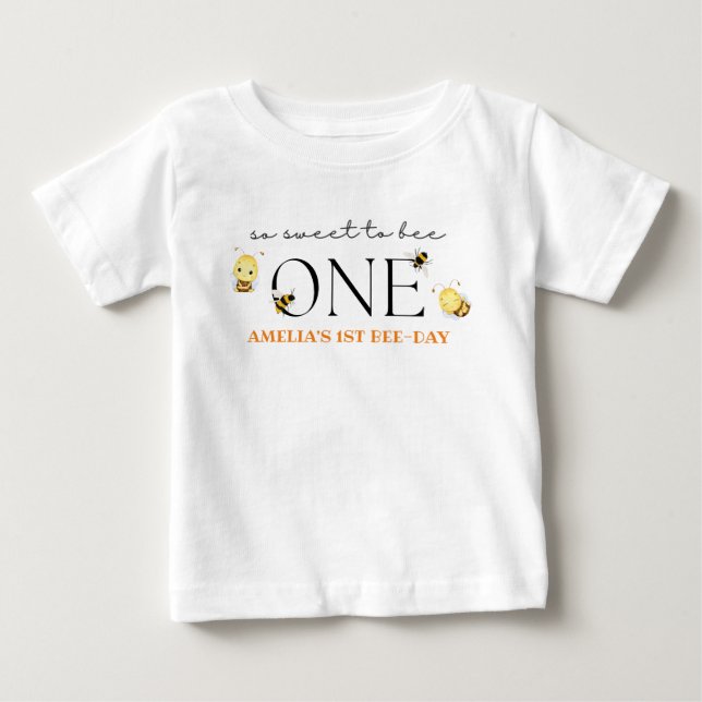 1st bee-day Shirt, bee birthday Baby T-Shirt (Front)